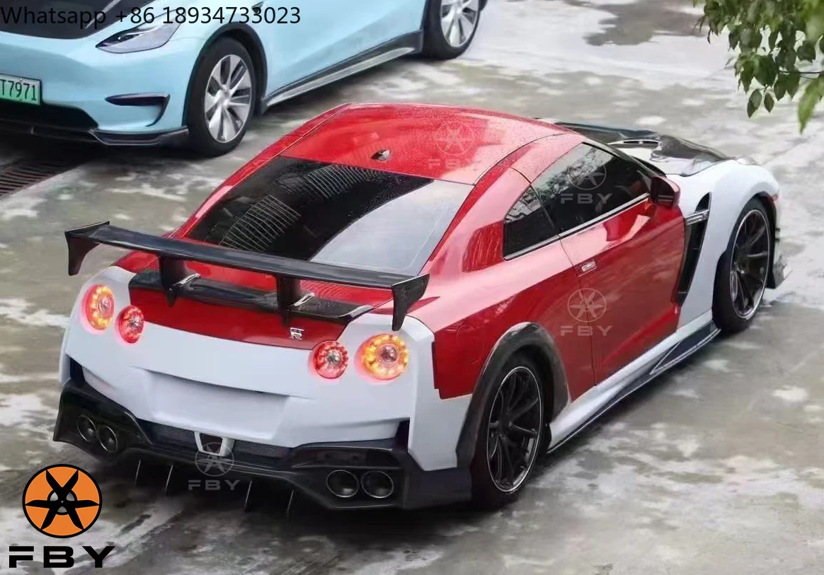 High Quality Half Carbon Fiber Front Bumper Rear Bumper Assembly Car Parts for Nissan GTR R35 Upgrade to Vari Body Kit