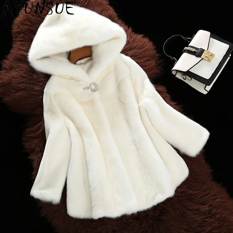 AYUNSUE Echtpelzmantel für Damen, Ganzpelz aus Nerz, Winterjacke, Kurze Oberbekleidung, Elegante Damenkleidung mit Kapuze, Manteau Femme