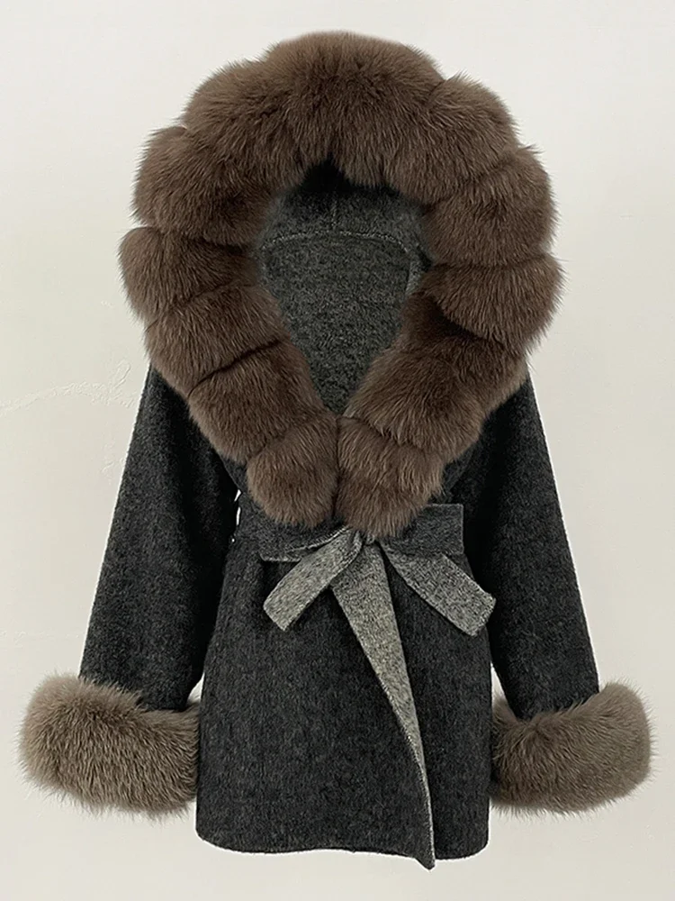 معطف نسائي من فرو الثعلب الحقيقي معطف من الفرو الطبيعي للتنقل سترة صوفية بقلنسوة للسيدات موضة 2025 ملابس شتوية فاخرة للسيدات