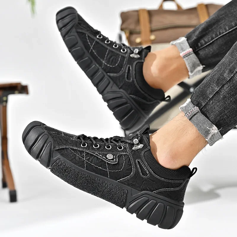 Men Mountaineering Shoes New 2024 British Style Outdoor Anti Slip Comfortable Thick Sole Sports Casual Shoes Travel Vacation