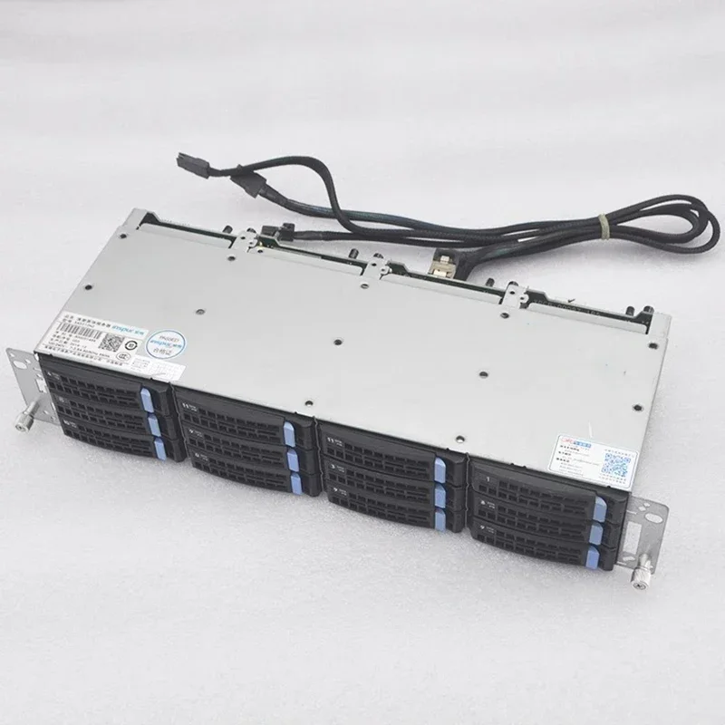 CDN Hot Swappable SAS Series Chassis 12 Disks 3.5 Inches 6Gb Hard Disk Cage 12 GB Storage NAS Black Group