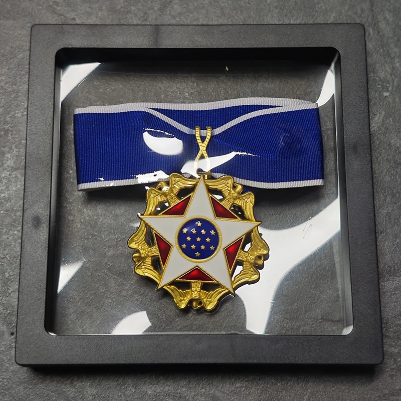 Presidential Medal of Freedom US Medal with Neck Ribbon Rare American Decoration Reproduction