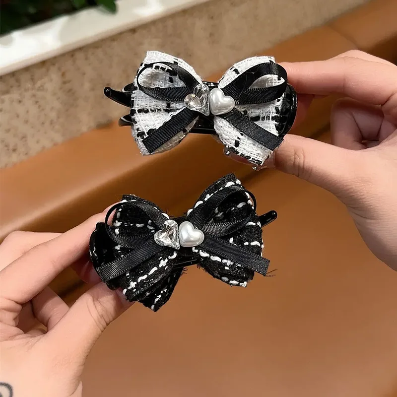 مشبك شعر على شكل فيونكة عطرية صغيرة للنساء، مشبك شعر أنيق على شكل رأس كرة قرش، مشبك شعر على شكل فتاة عصرية خلفية من الرأس