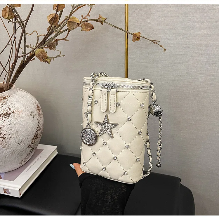 

Fashion Xiaoxiangfeng Temperament Trendy Bag Women's 2025 New Chain Versatile Small Square Bag Single Shoulder Messenger Bag