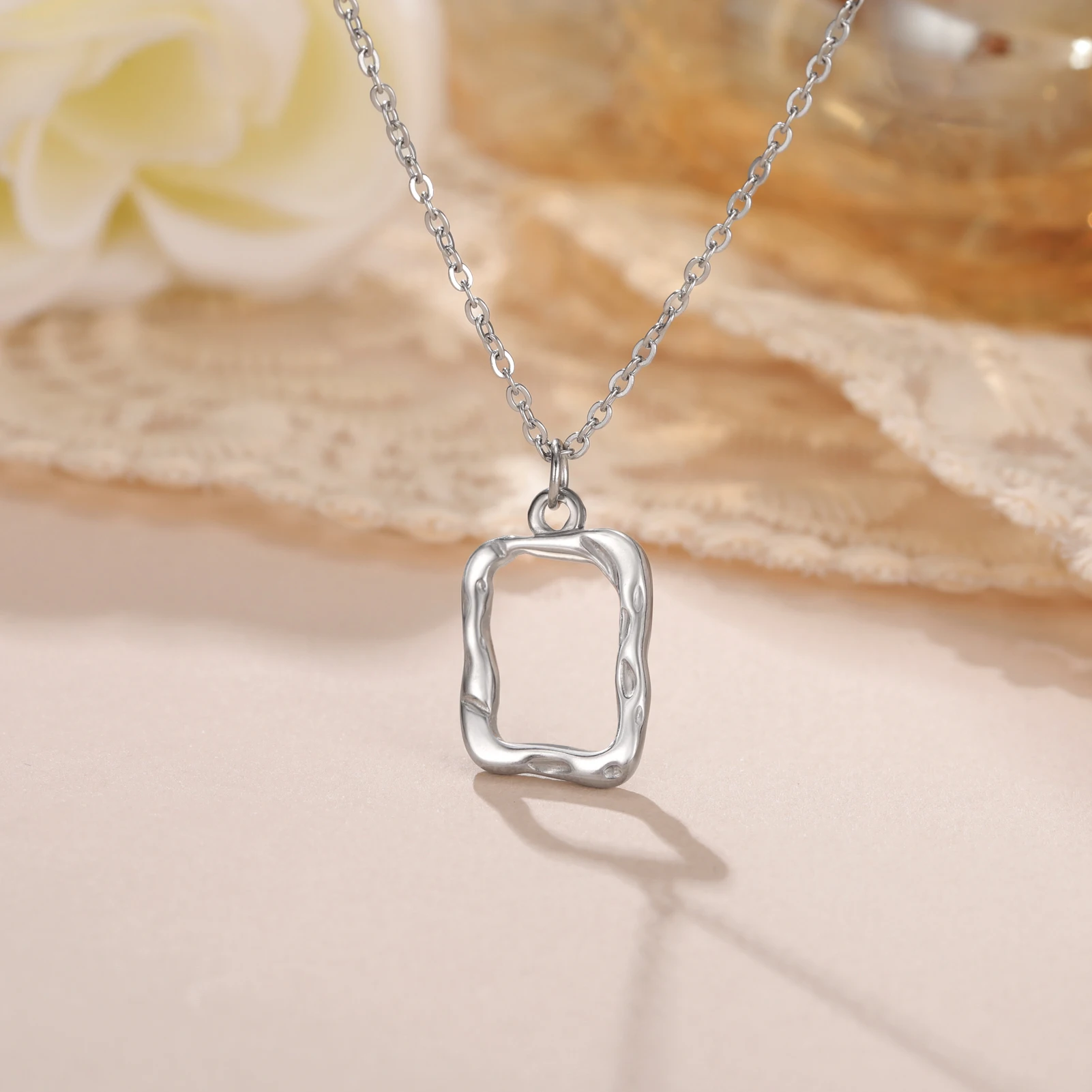 Skyrim Irregular Quadrilateral Pendant Necklace Women Girls Stainless Steel Neck Chain Minimalist Trendy Geometric Jewelry Gift