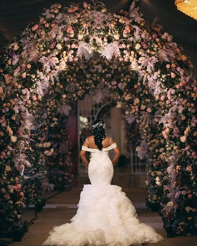 Robes de mariée africaines à manches longues pour femmes, volants en tulle sirène, robes perlées pour les patients, tout ce qui convient aux filles noires