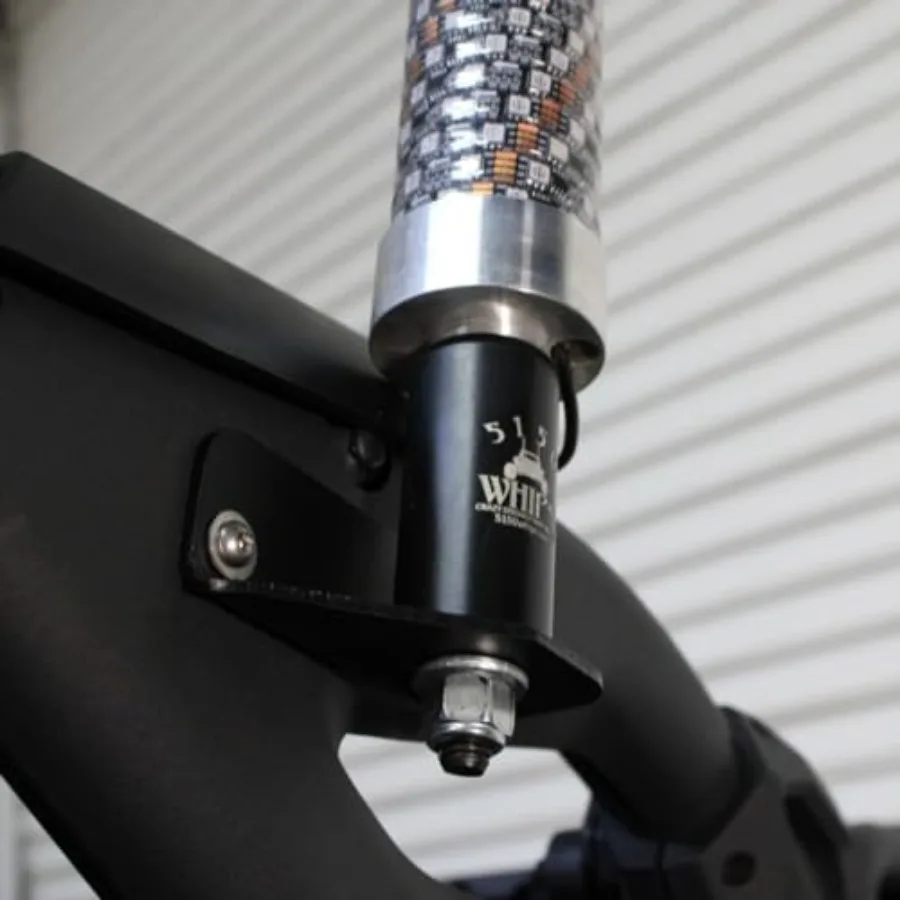 

Подвесное крепление для внедорожного штыревого крепления для CanAm Maverick R: безопасная установка с использованием существующих болтов с подвижным каркасом. Идея сверления не требуется.