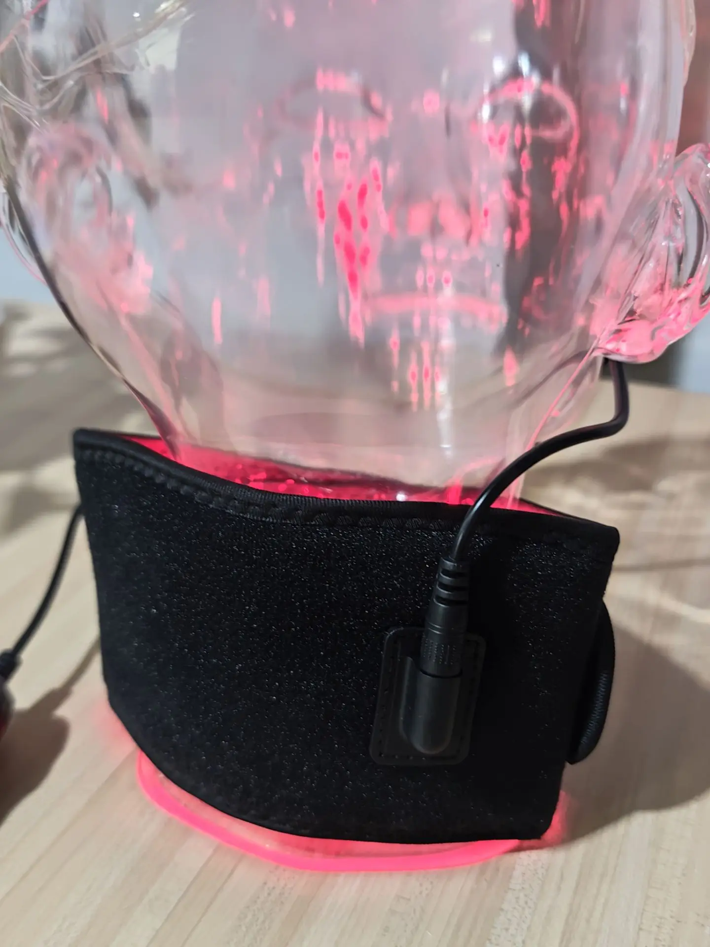 

Двухдиапазонный 660 нм 850 нм ИК-пояс для облегчения боли в шее для домашнего оборудования для красоты и здоровья