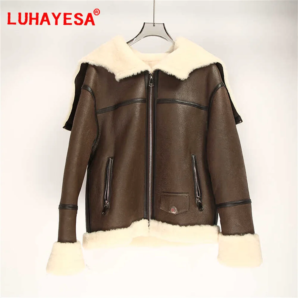 2024 Women Fashion Hooded Angel Swing Australia Merino Sheepskin Lamb Fur Shearling Coat