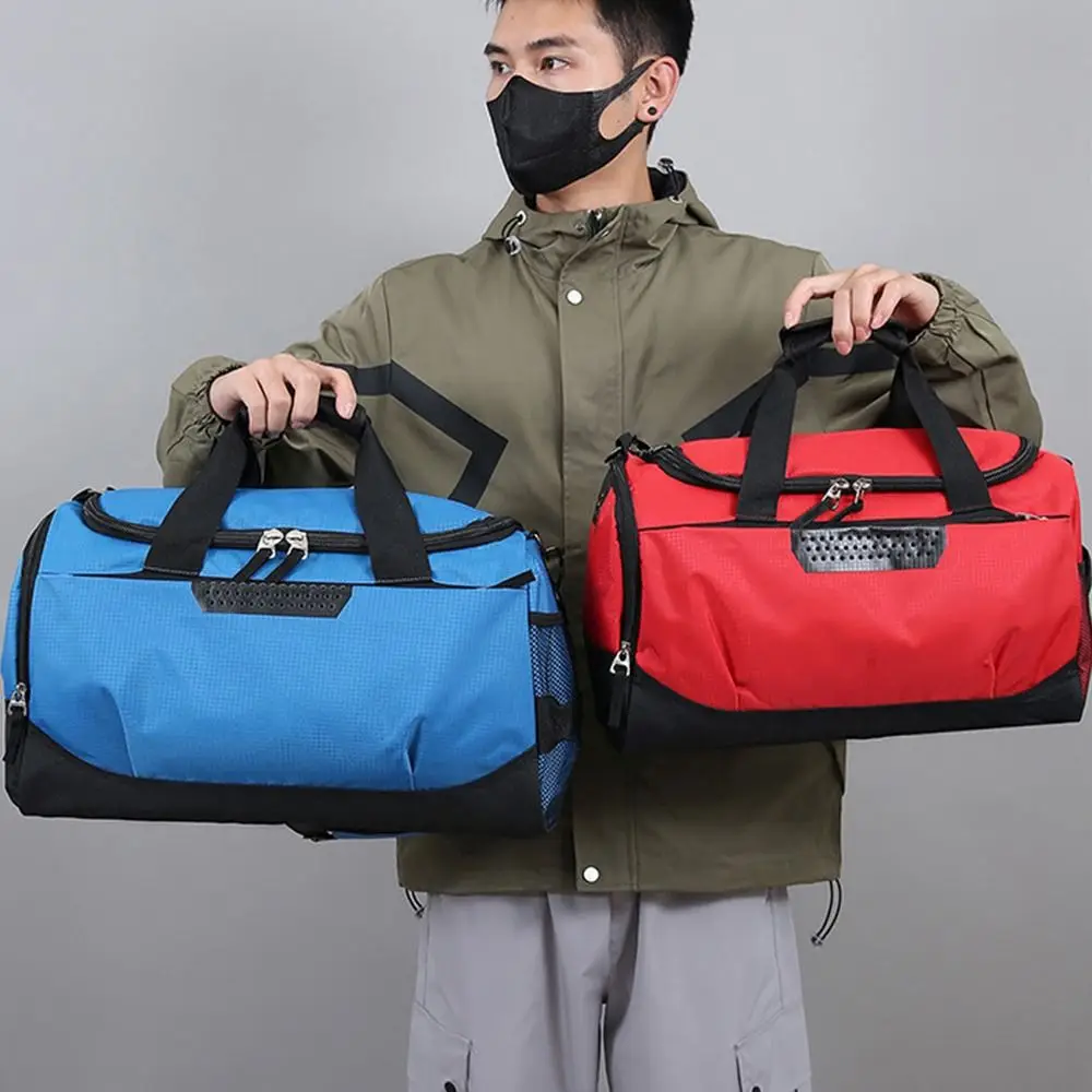 

Large Capacity Travel Duffel Bag Waterproof Dustproof Sports Fitness Bag Wear Resistant Lightweight Clothing Storage Bag