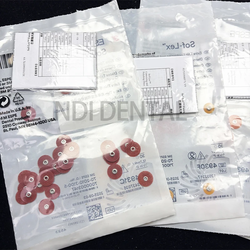 

Набор для шлифовки и полировки (1/30 шт.) - Ультратонкие контурные и полировальные диски Sof-Lex 4930C 4931M для стоматологии