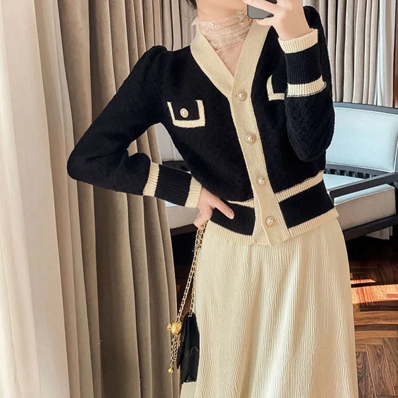 Korean Fashion Knit Sweater Women Autumn Winter V Neck Single Breasted Cardigans Chic Slim Crop Tops Casual Female Coats