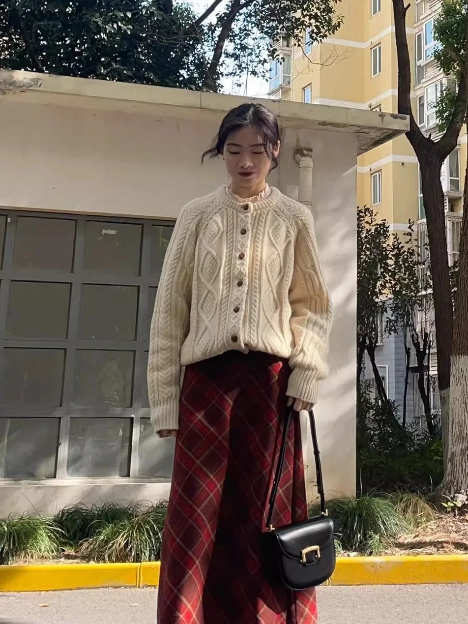 

Корейский вязаный свитер-пальто в стиле ретро для женщин, осенне-зимняя повседневная многослойная верхняя одежда, вязаный косичкой, повседневный длинный свитер