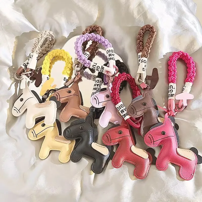 Lucky Braided Leather Horse Keychain, Creative Car Keyring & Bag Charm, Unique Small Gift Accessory