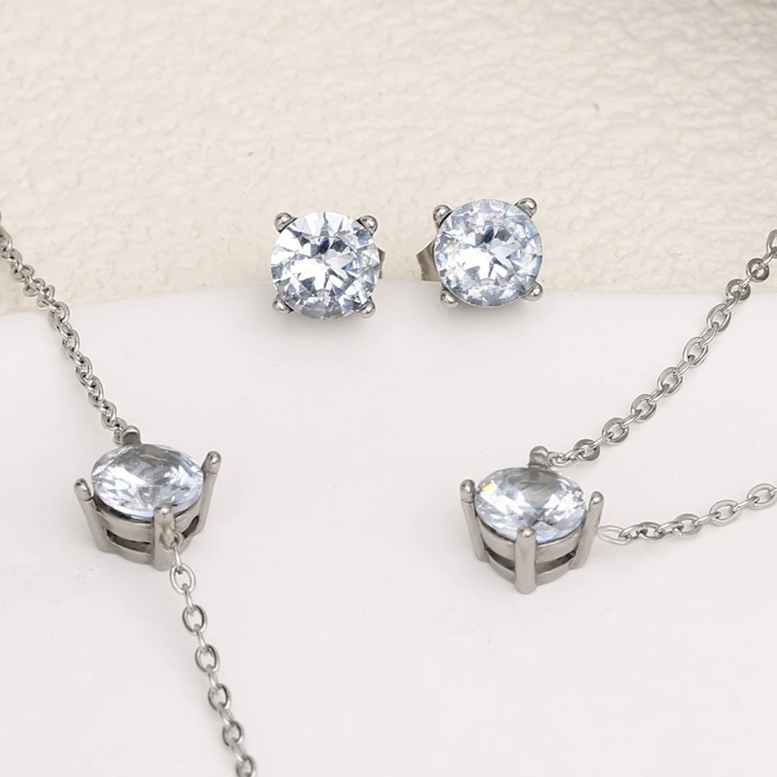 Classic 4 Prong Round Zircon Jewelry Set 3 In 1 Stainless Steel Stud Earrings Necklace Bracelet Elegant Women Stackable Jewelry