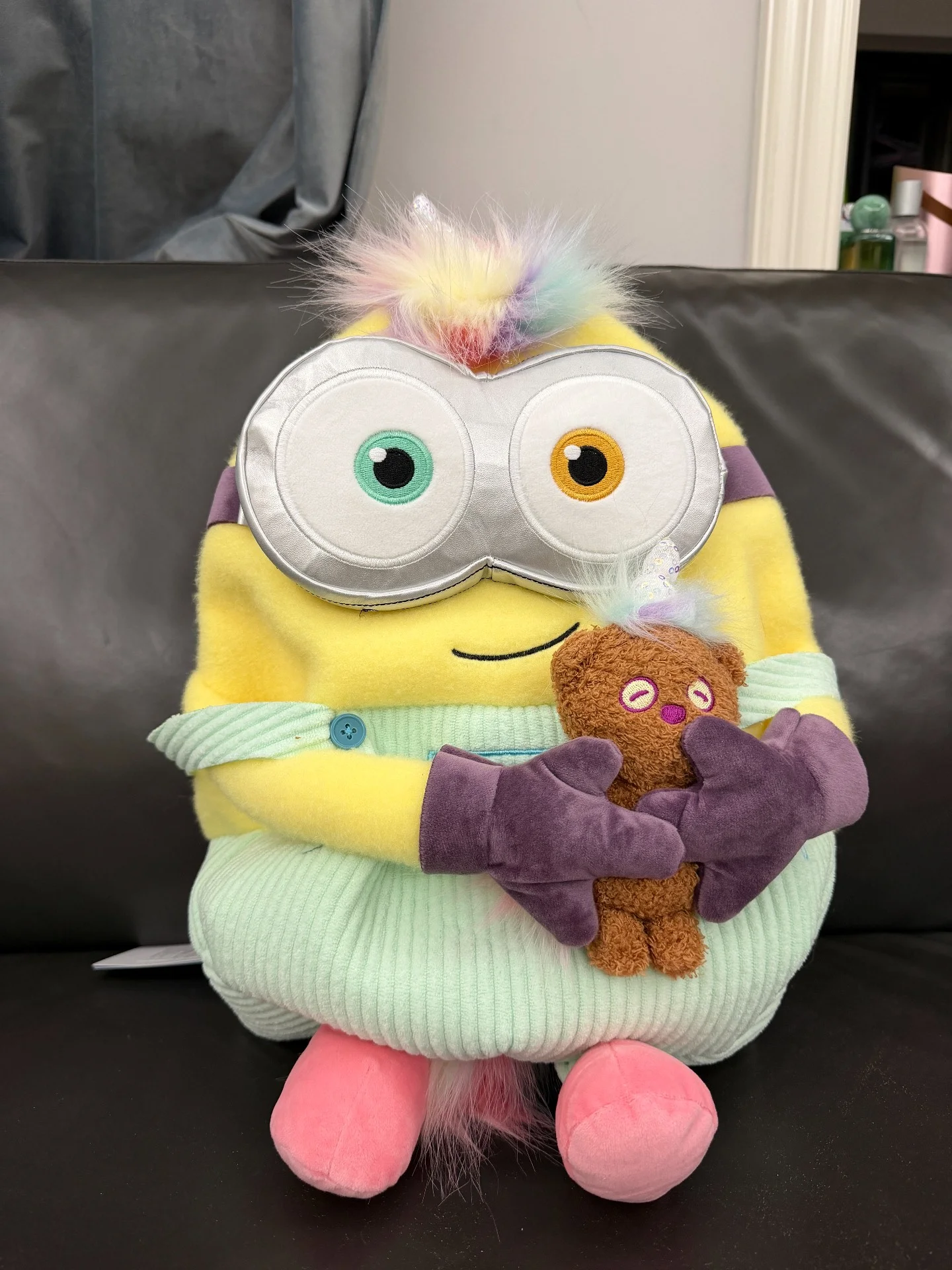 

Плюшевый рюкзак Universal Studios Minion Bob (Весенняя коллекция «Единорог») - Сувенир на день рождения для девочек