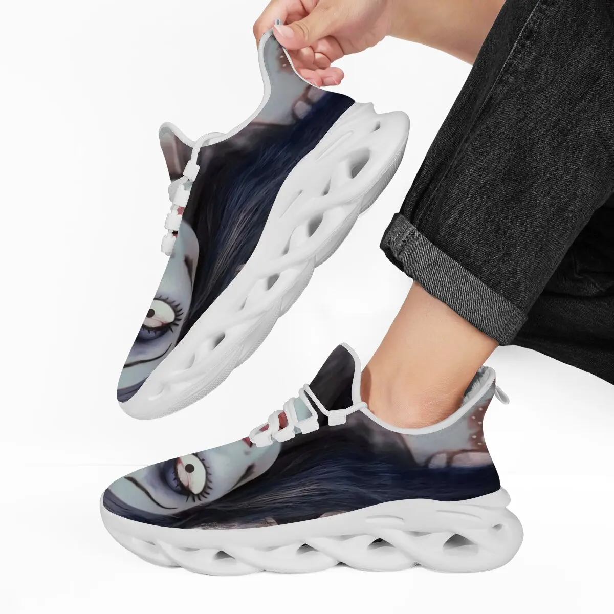 

Casual Sports Shoes for Men Winter Fleece Warm Large-sized with Openwork Soles Soft Breathable Fashionable Outdoor Running Shoes