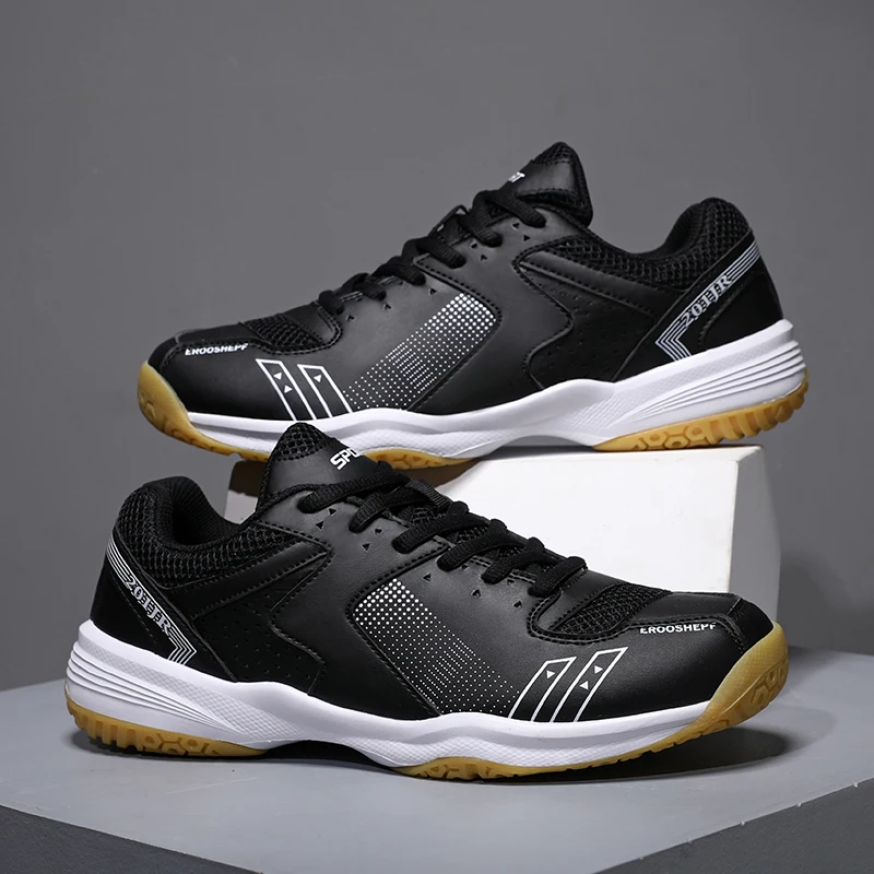 2025 Men's and Women's Professional Table Tennis Shoes: Comfortable and Versatile Badminton Training Shoes for Indoor Courts