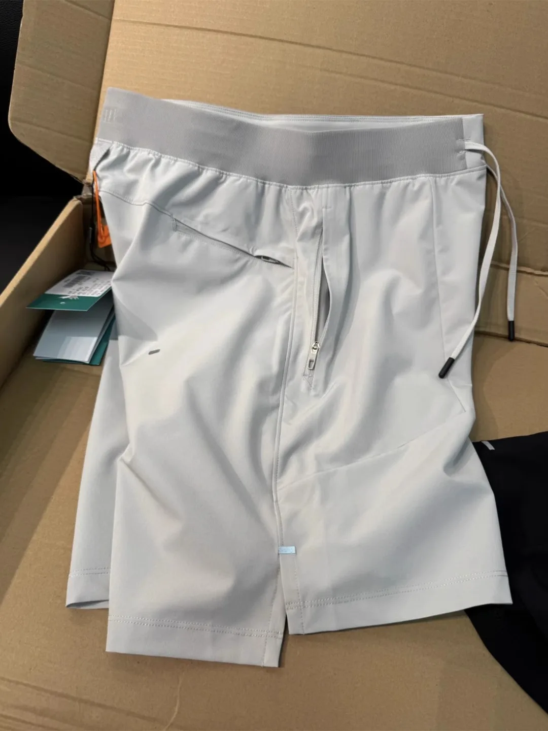 

ay Qui Dry Men's orts Summer Thin Cool Feeling ket Zipper Ice Silk Outdoor Sports Straight Four Five Split Pants