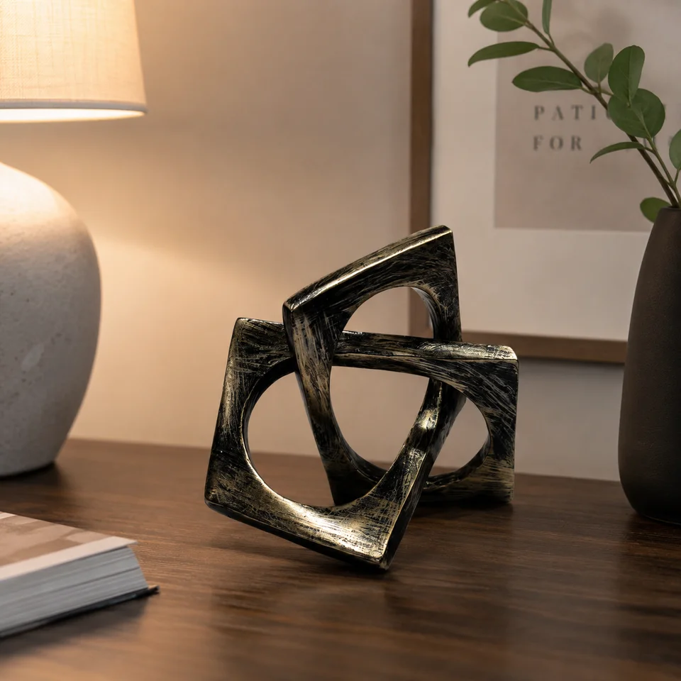 Abstract Intertwined Geometric Resin Sculpture, Modern Hollow Knot Decor Statue, Minimalist Desktop Tabletop Home Ornament