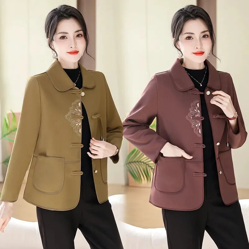 High-end Mom Women's Short Coat 2024 Spring Female New Chinese Embroidered Jacket Long Sleeves Cover The Belly Slim Overcoat