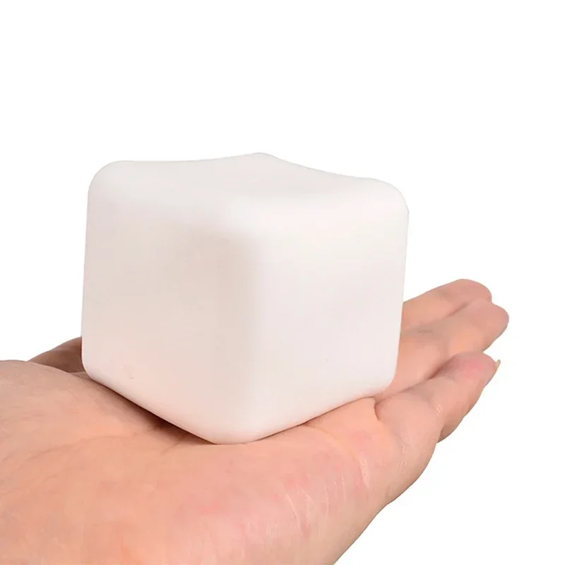 Quetschbares Milchweißes Tofu-Spielzeug Niedliches Weißes Quadratisches Sensorisches Stressabbau-Fidget-Spielzeug Knetkugel Geschenke für Erwachsene Bestes Geschenk – Detail 3