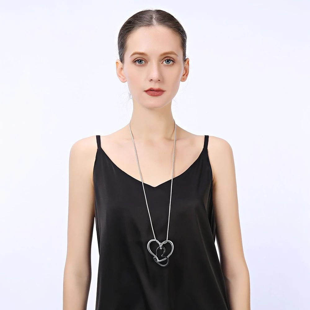 New in Kpop Fashion Double Love Heart Long Chains Necklace Goth Pendants for Women Vintage Suspension Jewelry Trending Products