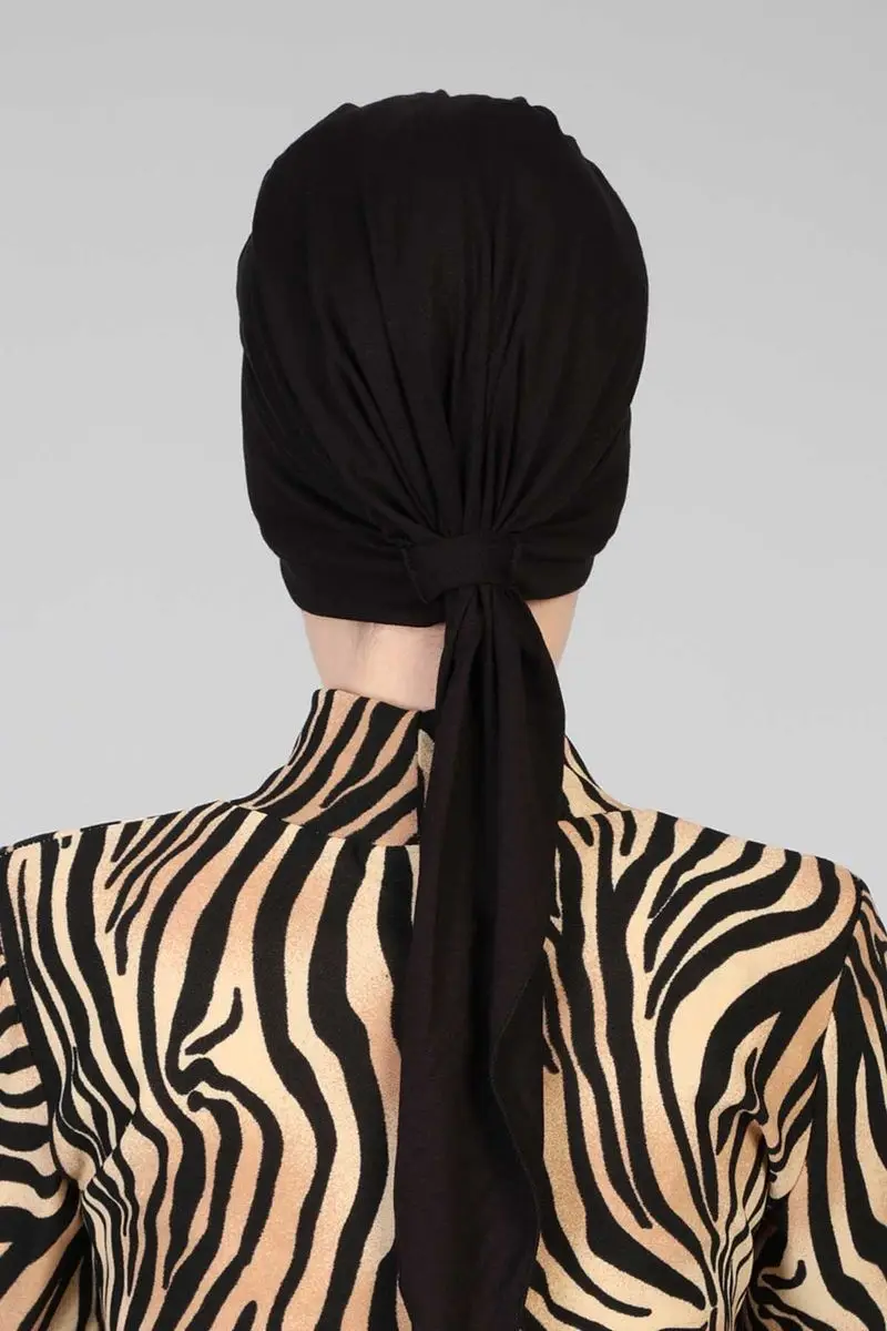 Gekämmte Knochen schwarz