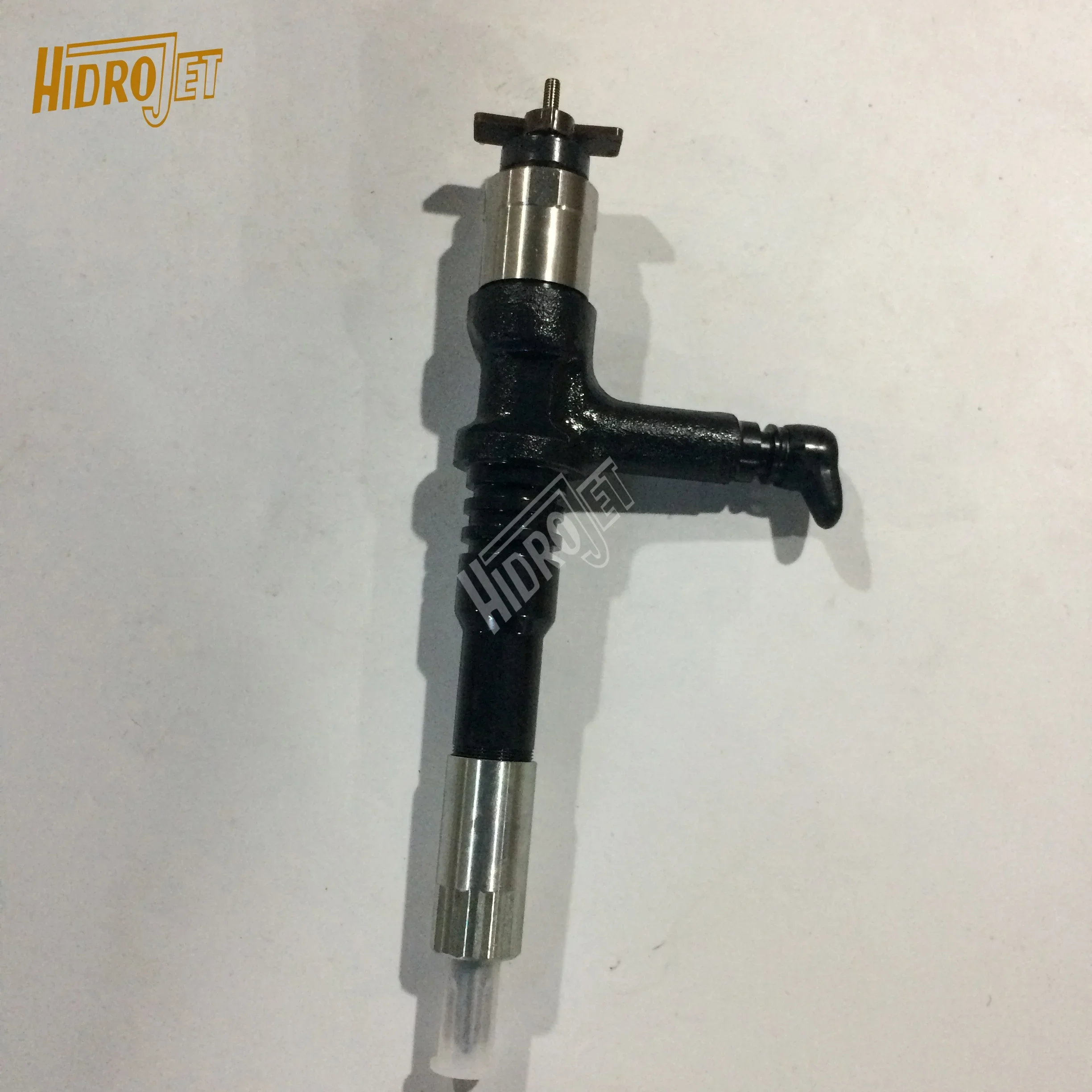 Diesel Fuel Injector 095000-6400 095000-6070 With High Performance For PC350-7, PC400-7, PC450-7, PC550, WA320, WA470 Engine