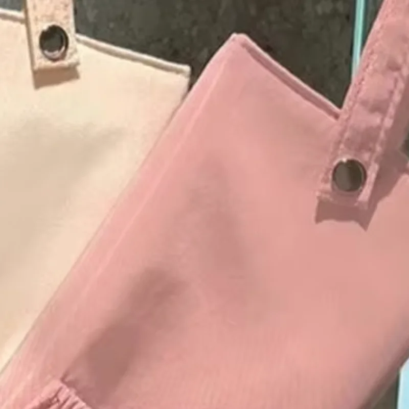

Hair Straightener Holder Heatproof Tool Pouch Water-Resistant Button Closure Hair Tool Holder Countertop Protection Organizer