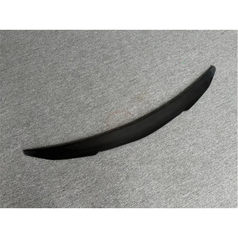 

For Lamborghini URUS S 2022-2023 High Quality 1016 Style Dry Carbon Fiber Rear Trunk Spoiler