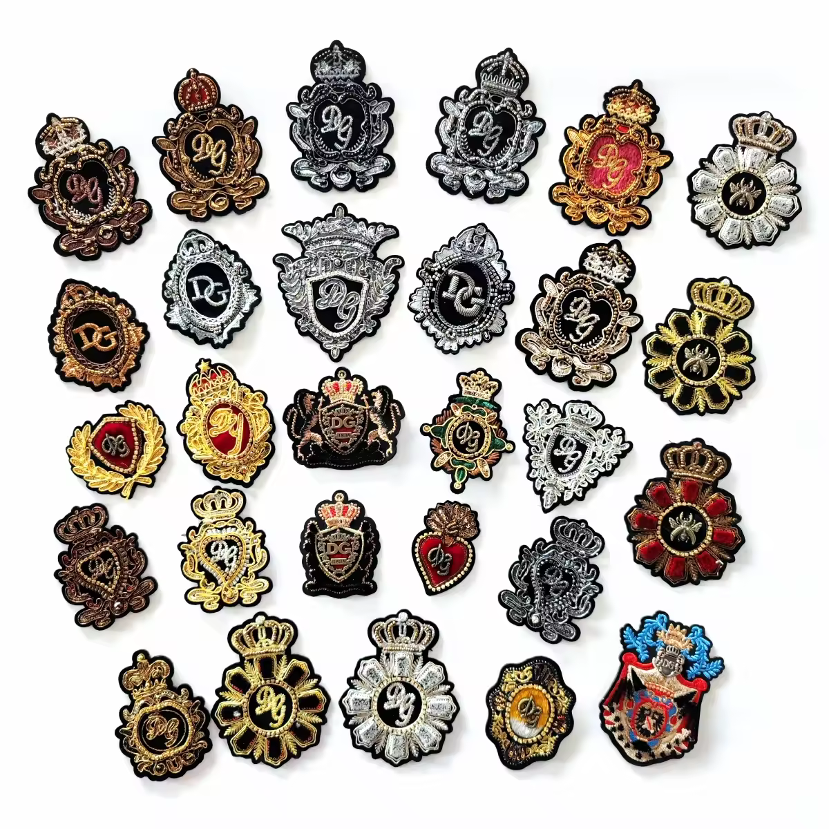 Spazzolino da denti ricamo toppa in metallo lettera foglia corona applique vestiti giacca distintivo toppe per abbigliamento WF 233141