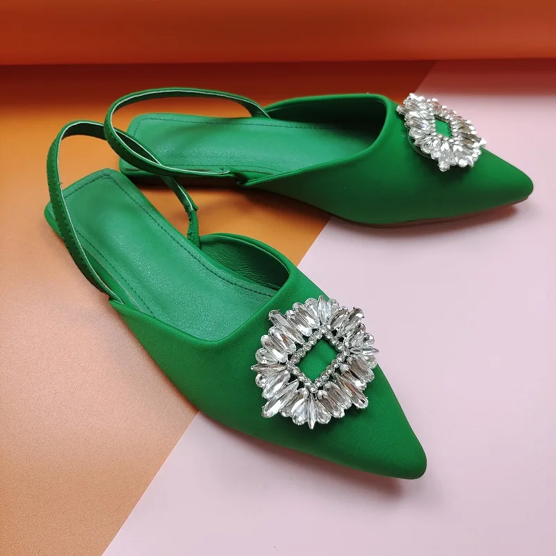 

Design Women Leather Outdoor Slippers With Crystal Flats Casual Sandal Solid Color Sandals Zapatillas Mujer Chaussure Size 36-42