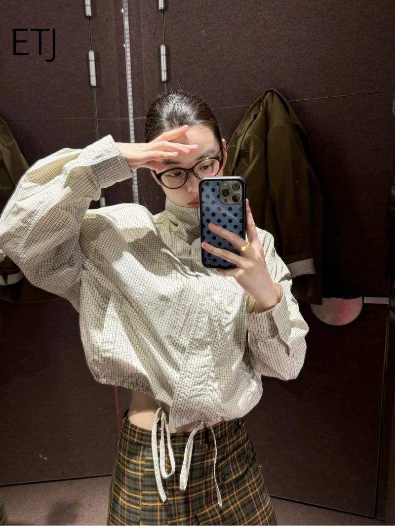 Giacca Corta a Quadri da Donna ETJ con Collo Alto e Maniche a Sbuffo, Top Oversize con Orlo Regolabile, Collezione Primavera 2026, Capospalla Casual