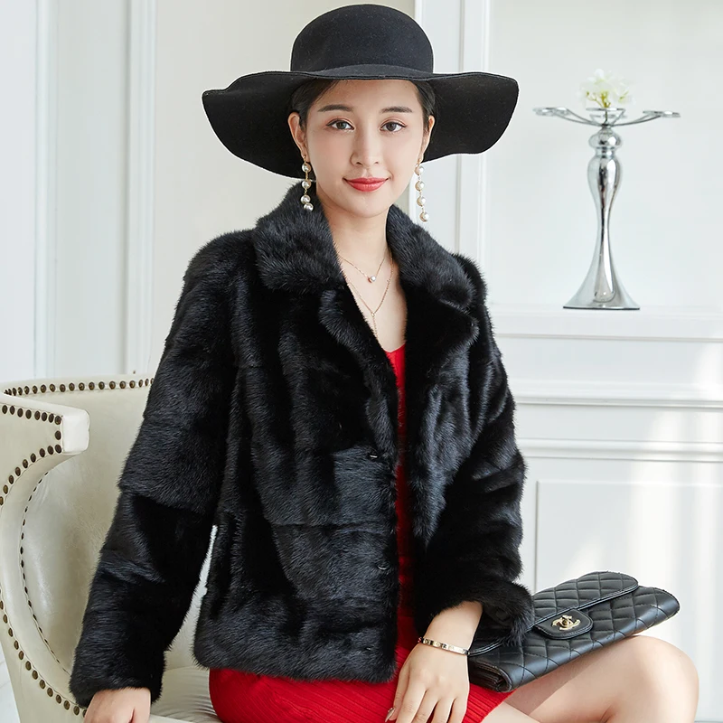 

autumn 2023 female mink coat and winter mink fur grass coat whole skin mink fur suit new collar