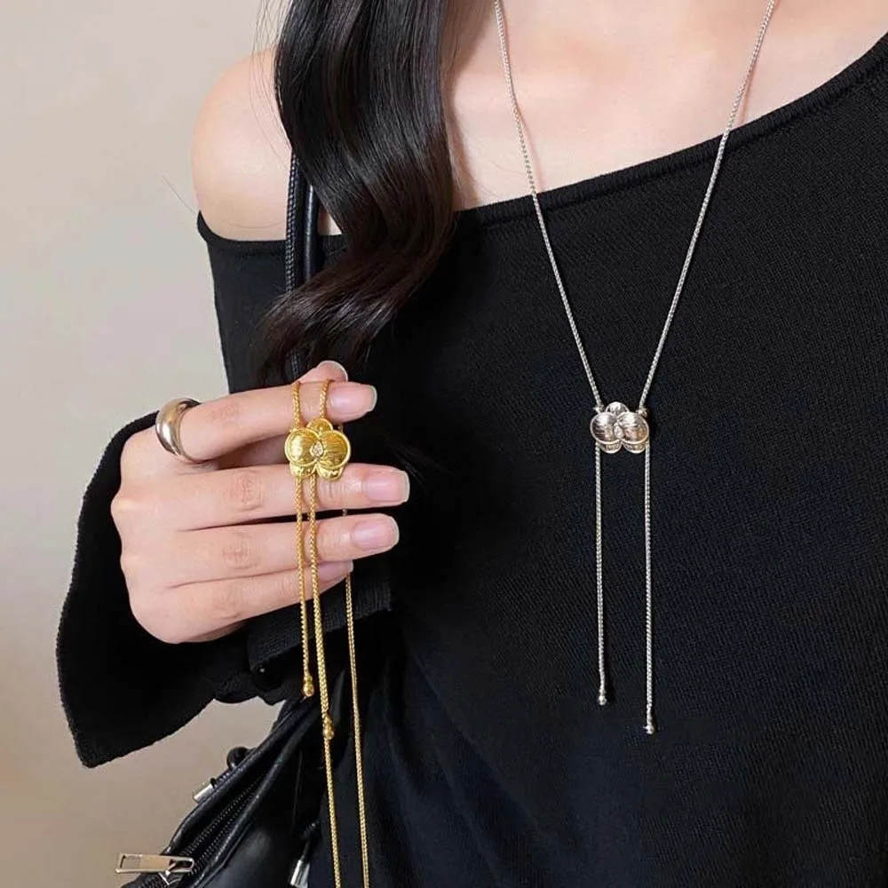 Luxury Butterfly Orchid Necklace Moth Orchid Brushed Metal Flower Retractable Stacked Necklace Star Brilliant Jewelry