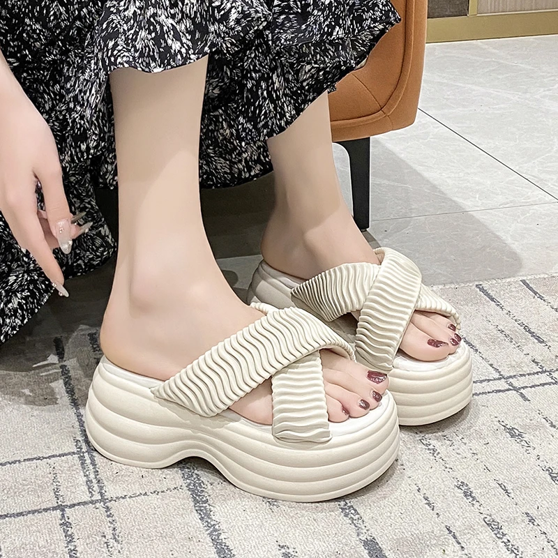 Hoge Platform Slippers Voor Vrouwen Open Teen Lederen Wiggen Chunky Sandalen Nieuwe Zomer Dikke Bodem Vrouwelijke Strand Slippers 7Cm