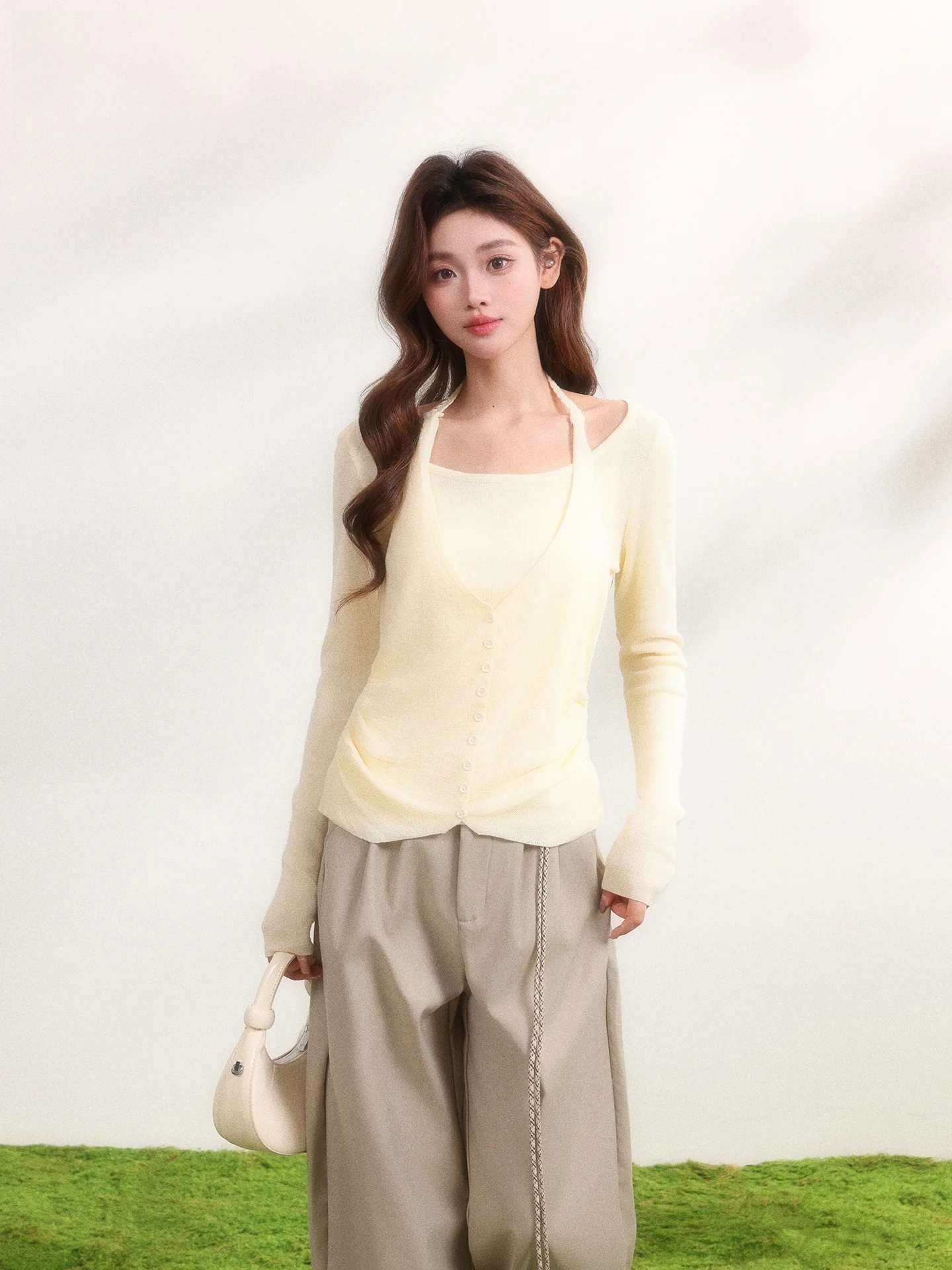 

Sweet Style Women's Slim Fit Knitted Sweater Neck Hanging Design Yellow Color Casual Fashion Spring Summer New Arrival Top