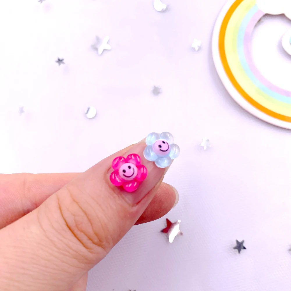 50pcs Resin Mini Colorful Smiling Sunflower Art Nail Flatback Flower Rhinestone Appliques DIY Scrapbook Decor Accessories Crafts