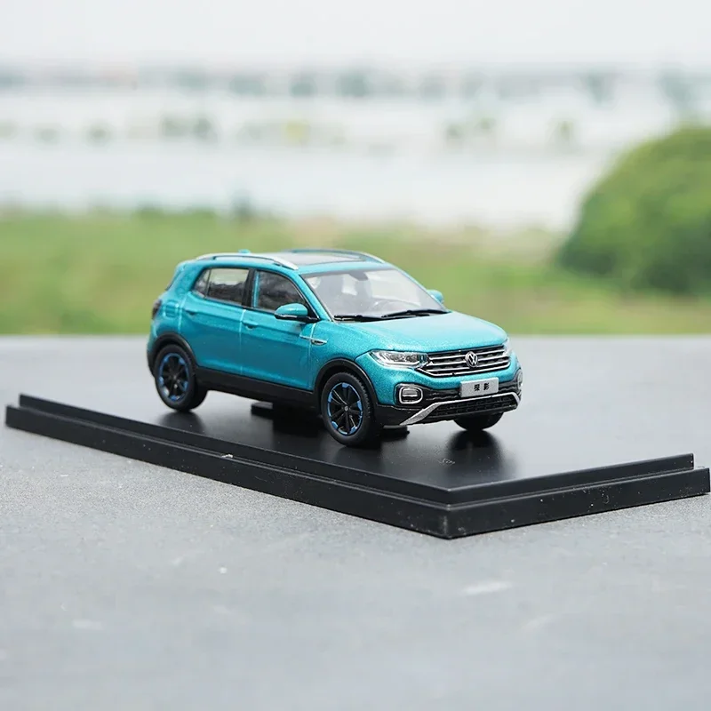 

Diecast 1:43 Scale TACQUA T-Cross SUV Car Model Alloy Vehicle Metal Simulation Toy Gift Collectible Souvenir