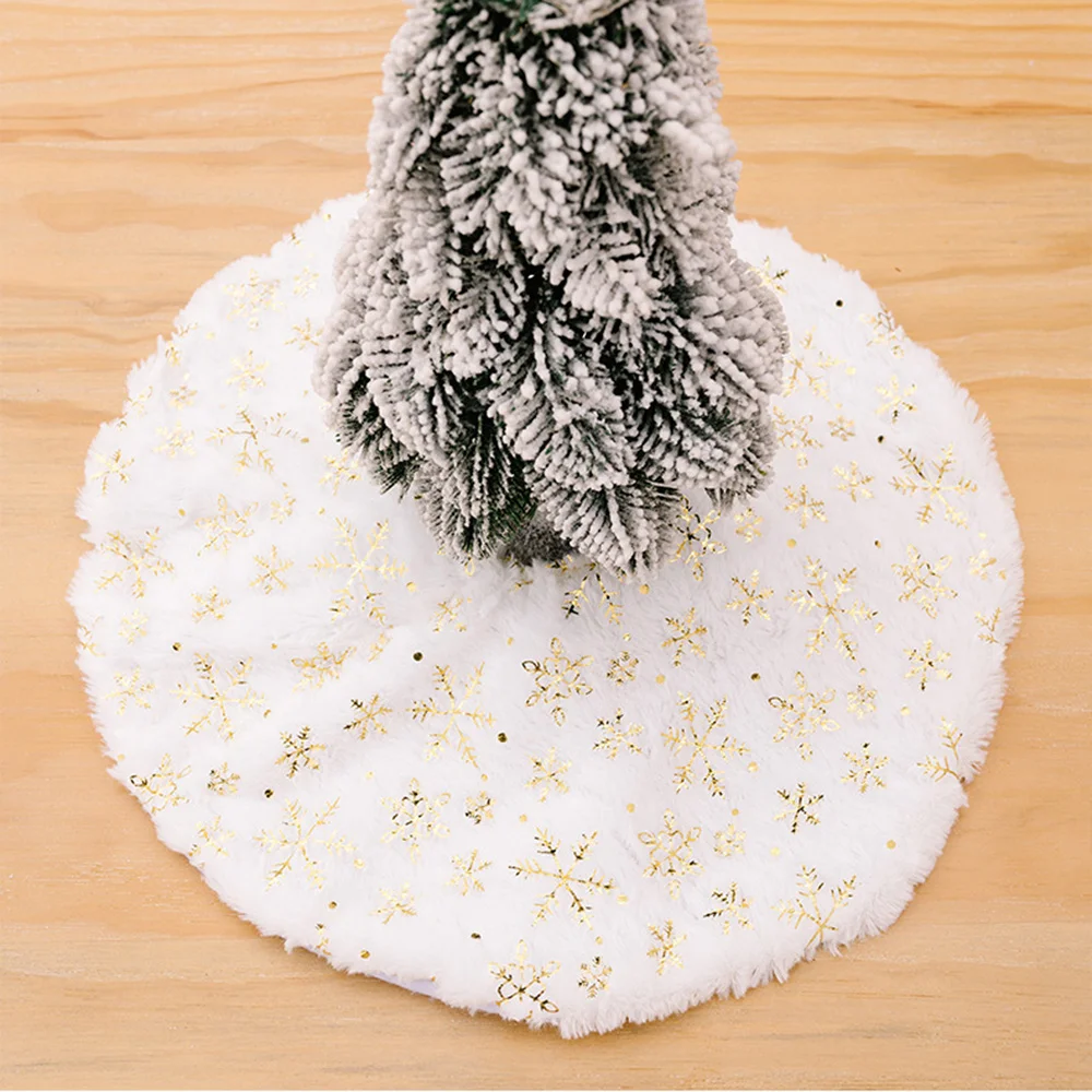 

Christmas Tree Skirt Mini Snowflake Glitter White Soft Thick Fabric Tree Skirt Christmas Party Decorations for Friends Gift