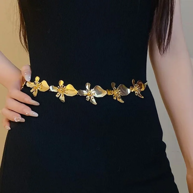 Luxurious European Style Metal Flower Waist Chain for Women Adjustable Tassel Belt Party Dress Holiday Body Chain
