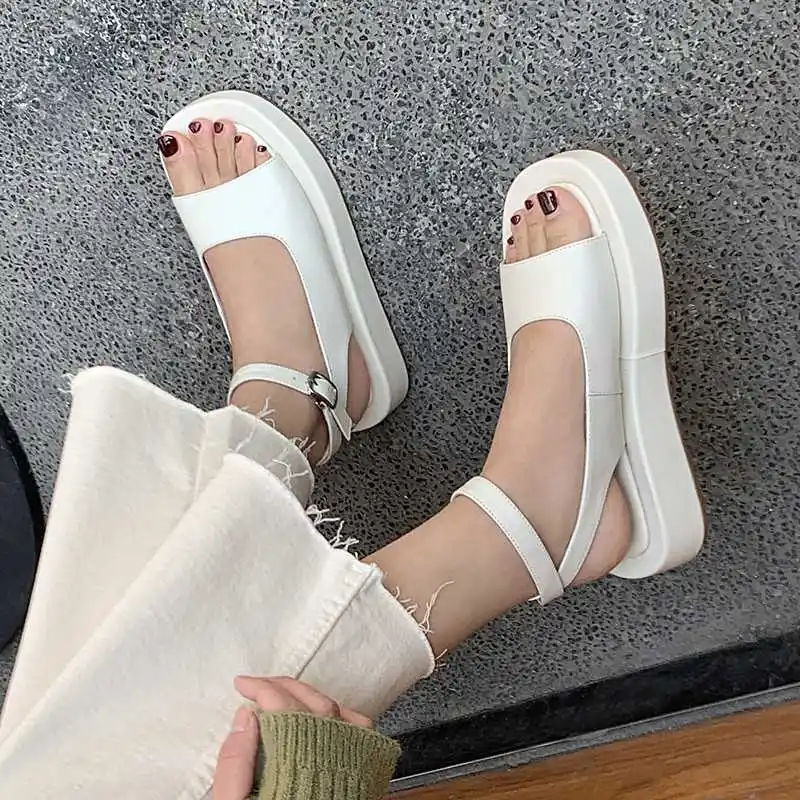 Krazing Pot New Cow Leather Peep Toe Thick Bottom Solid Summer Shoes Leisure Fashion Comfortable Buckle Strap Women Sandals L53