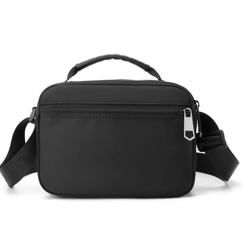 حقيبة يد صغيرة للكتف بتصميم أفقي لحمل الهاتف المحمول للأشخاص في منتصف العمر وكبار السن، أنيقة وبسيطة