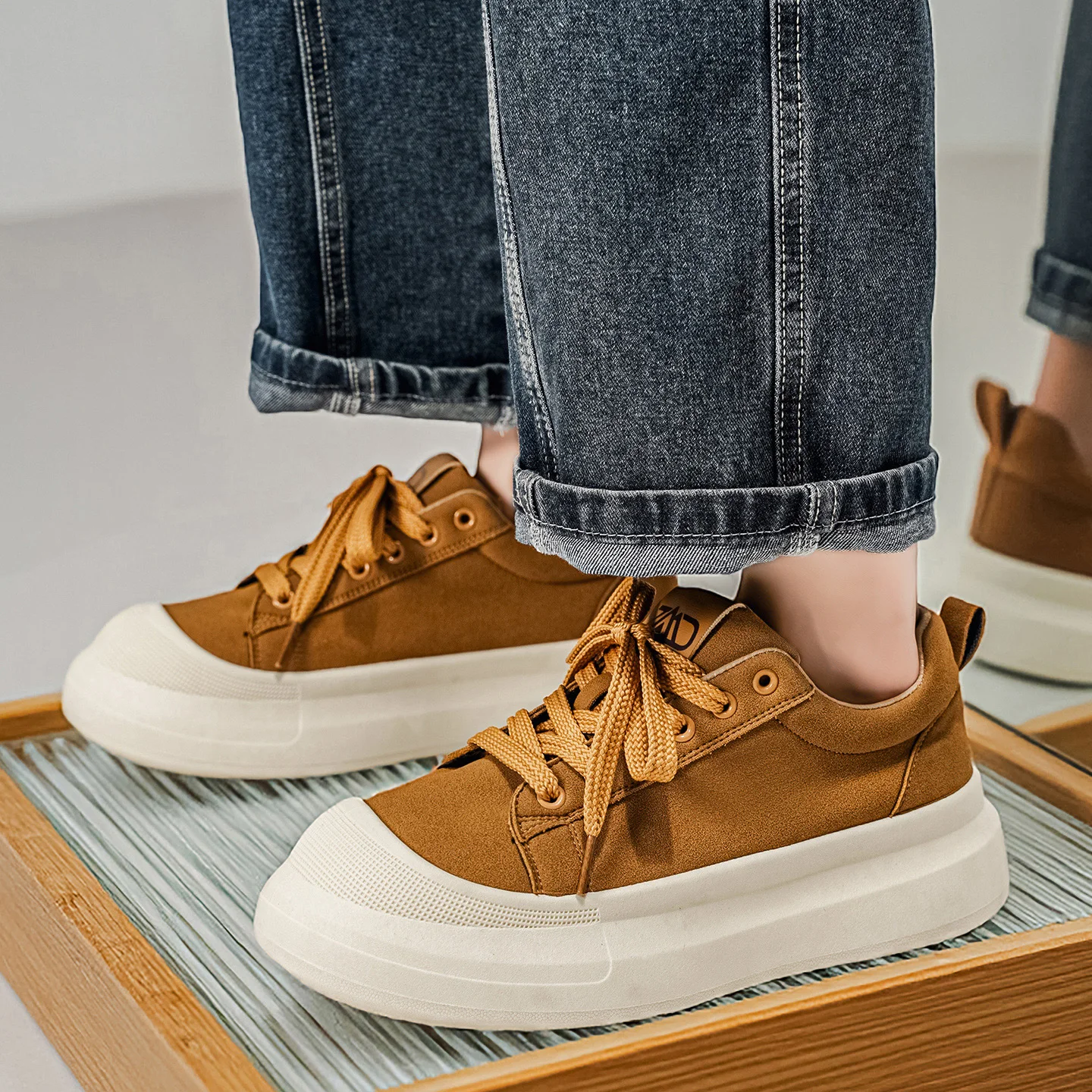 2026 Autumn Versatile Shoes,Men's Mid-Top Faux Leather Skate Sneakers, Thick Sole Outdoor Casual Shoes with Non-Slip Feature