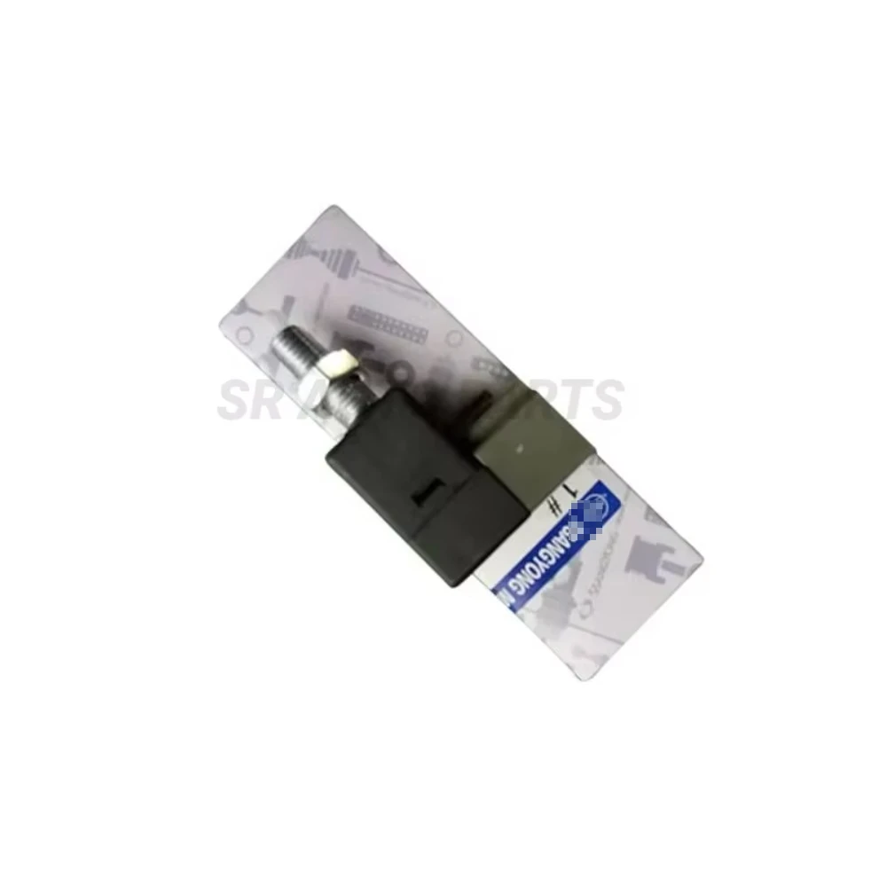 For Ssangyong Stop Lamp switchh  Actyon  Kyron  Rexton Korando C Musso Rodius Tivoli  8571008010