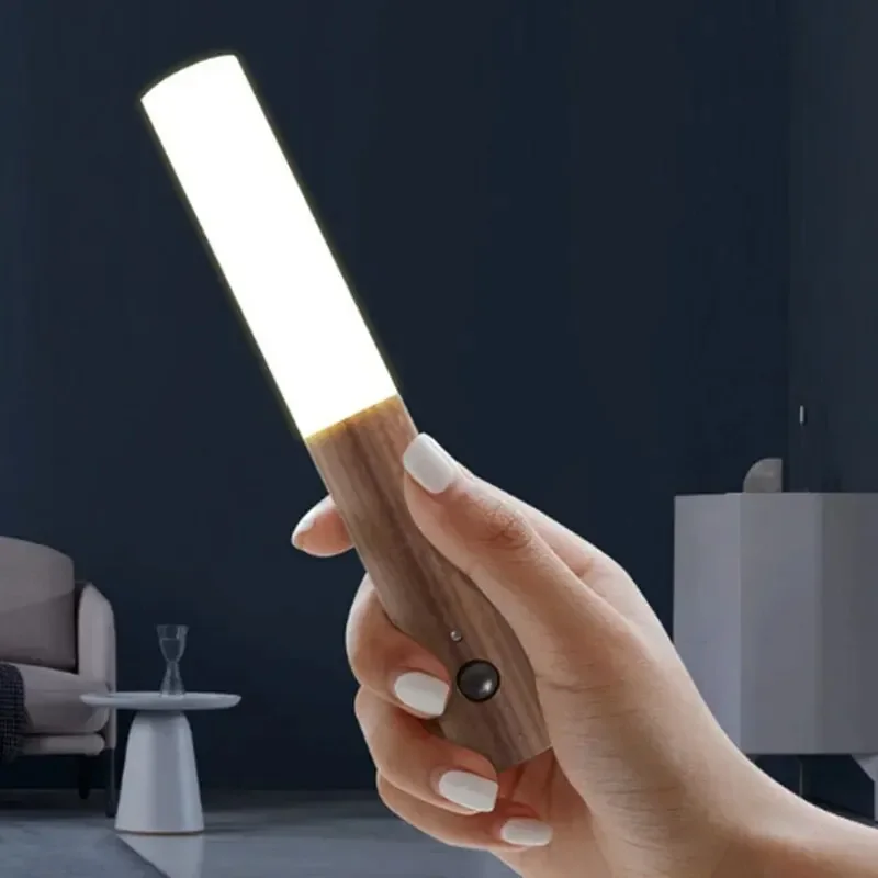 pequena luz noturna led com sensor de movimento carregamento usb iluminacao corredor lampada de parede armario lampada de imitacao de madeira inducao 01