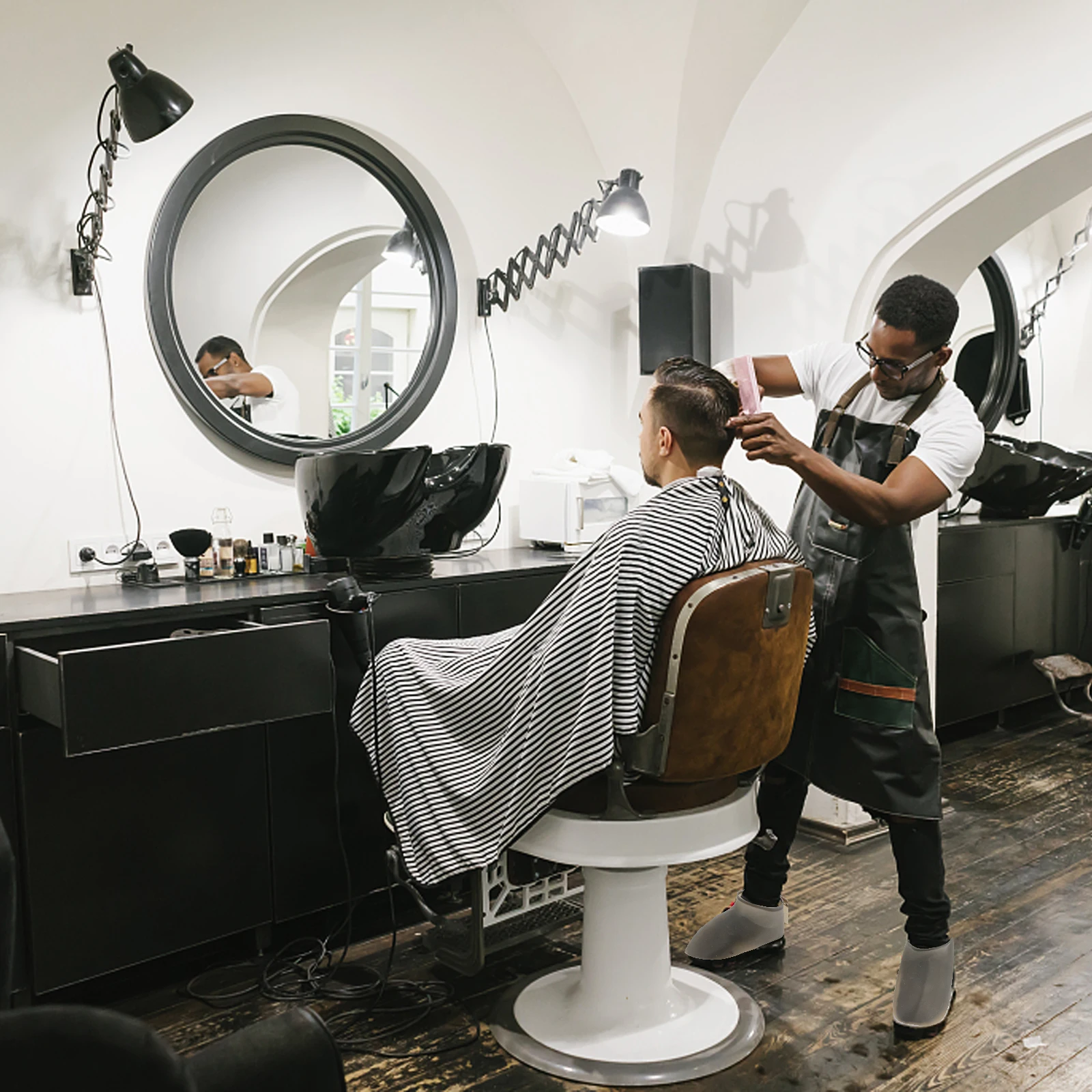 

1 set Protector Shoe Protector Barber Shoes For Hairdresser Waterproof Slip-Resistant Dust Cover Barber Shoes Cover