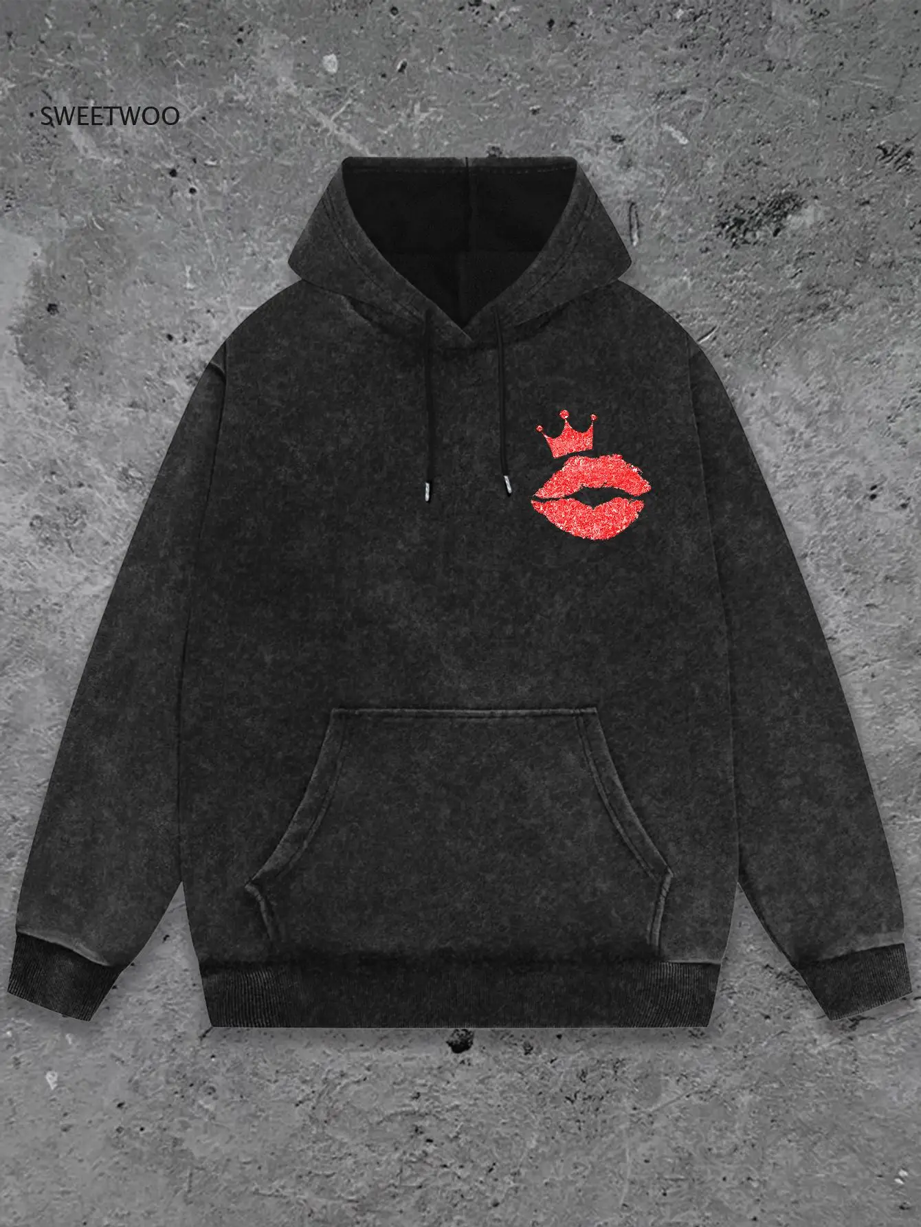 

Women's Retro Washed Hoodie - Oversized Hip-Hop Streetwear Sweatshirt with Pink Lips & Graphic, Black & Red Lips Print