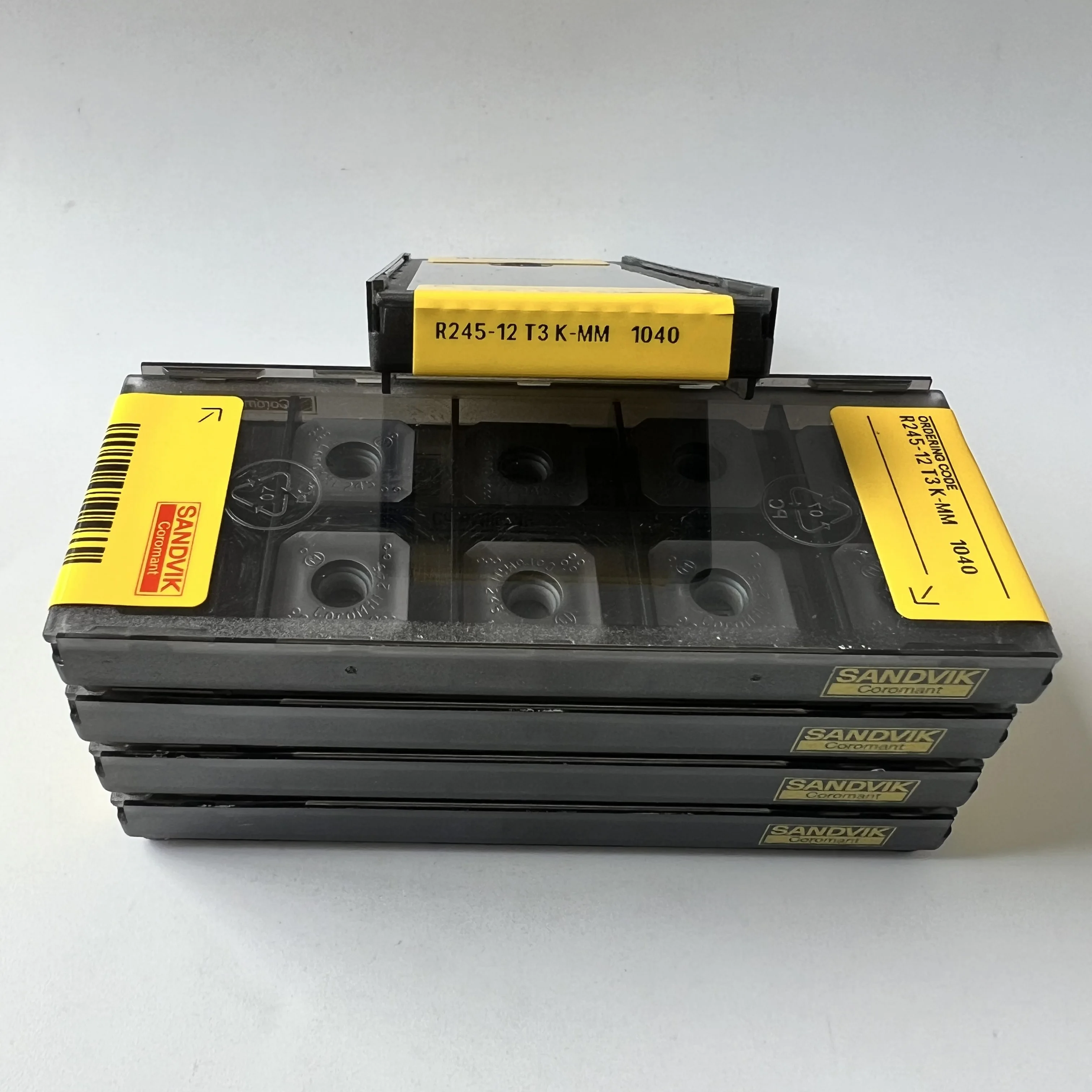 

R245-12T3K-MM 1040 CNC BLADE